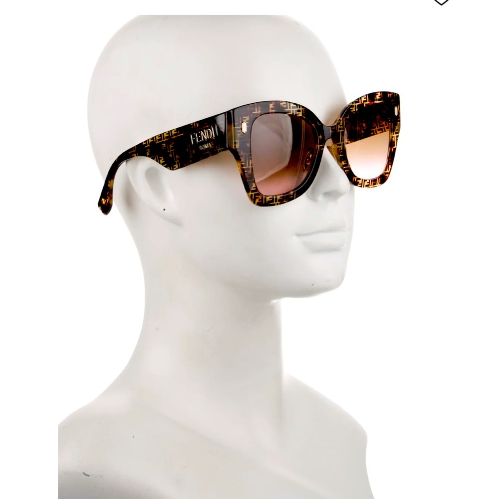 Authentic Fendi shades super cute!!!!